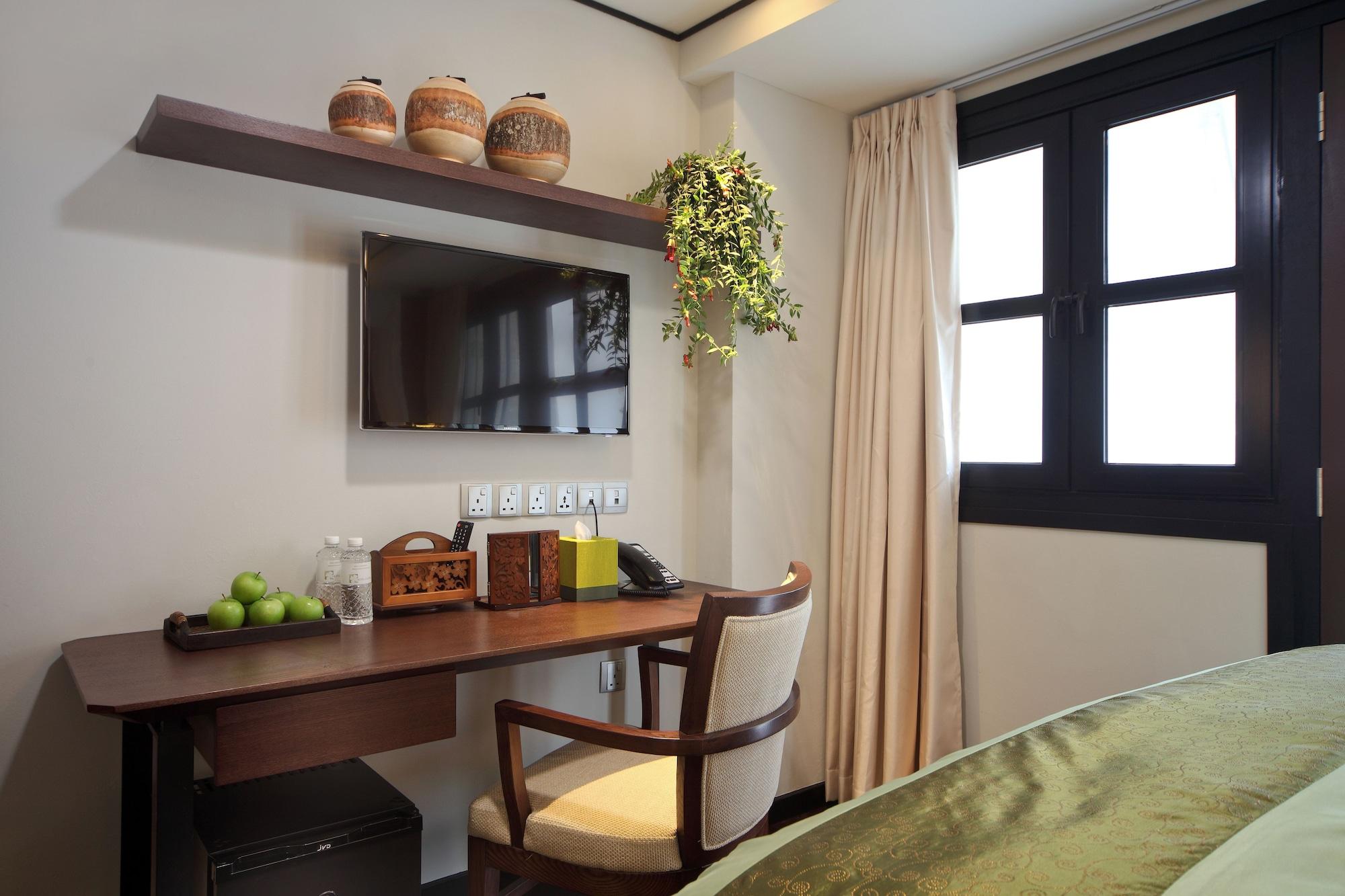 Clover 33 Jalan Sultan Singapore
